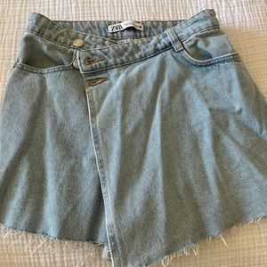 Zara Jean skort